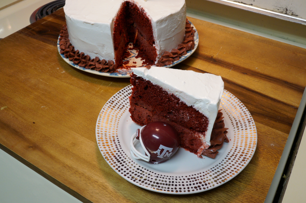 red velvet ice cream graduation cake | The Baking Fairy