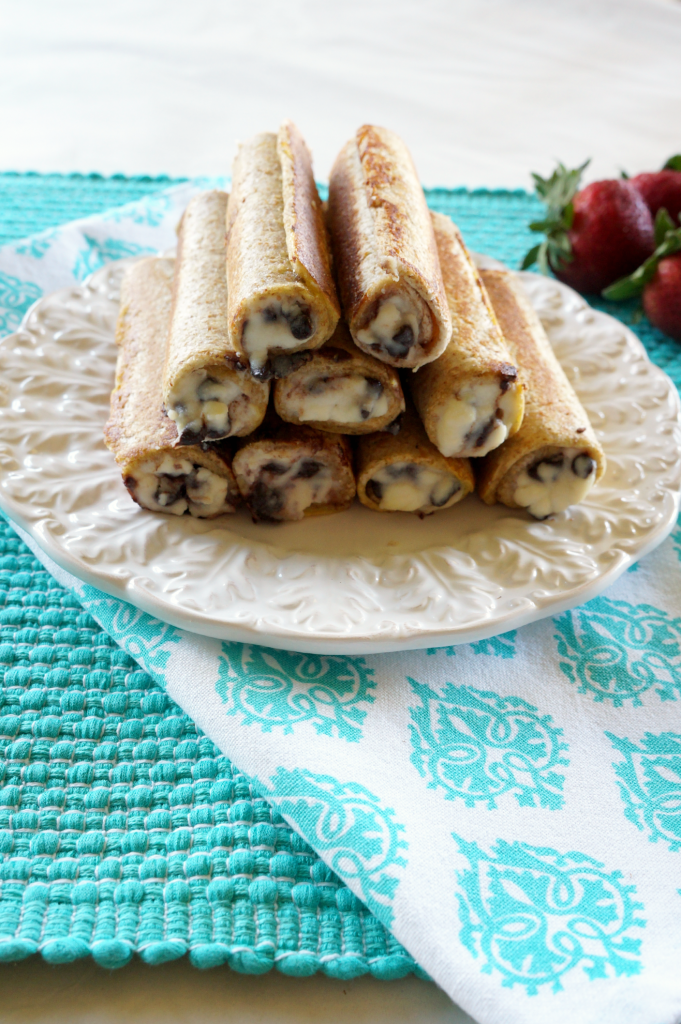 cannoli french toast roll-ups | The Baking Fairy