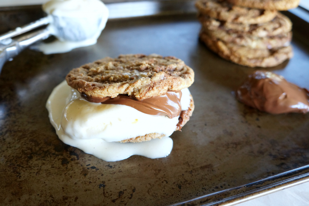 nutella cookie ice cream sandwiches | The Baking Fairy