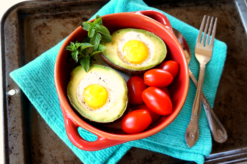 baked avocado eggs | The Baking Fairy