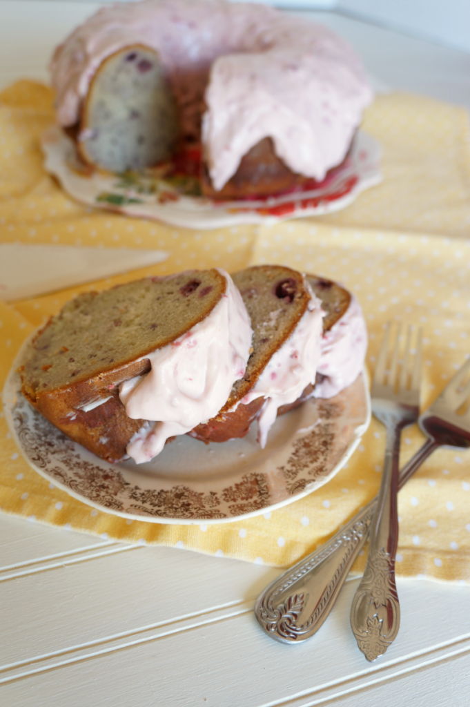 raspberry white chocolate bundt cake | The Baking Fairy