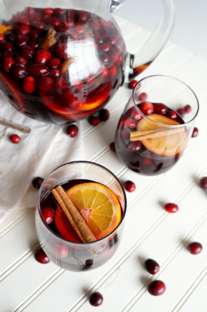 spiced cranberry orange sangria | The Baking Fairy