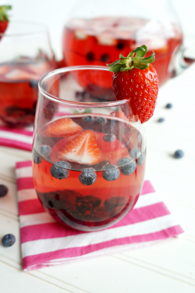 mixed berry moscato sangria The Baking Fairy
