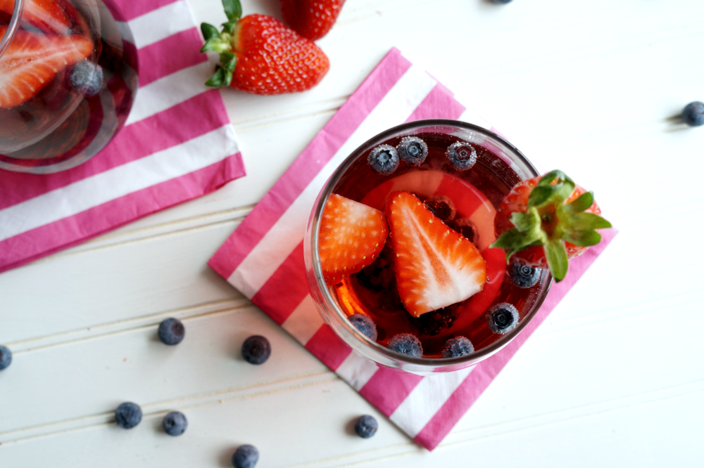 mixed berry moscato sangria | The Baking Fairy