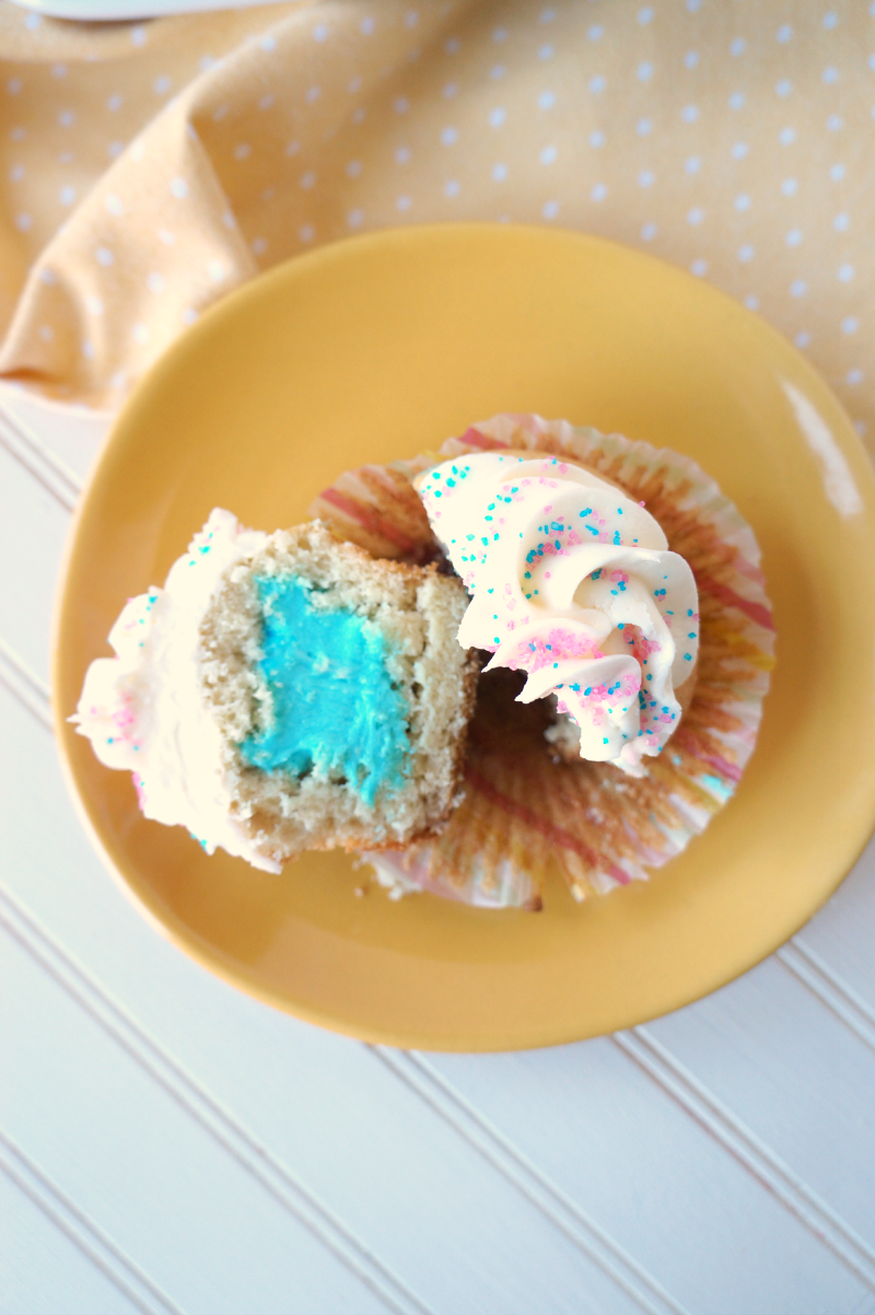 simple gender reveal cupcakes | The Baking Fairy