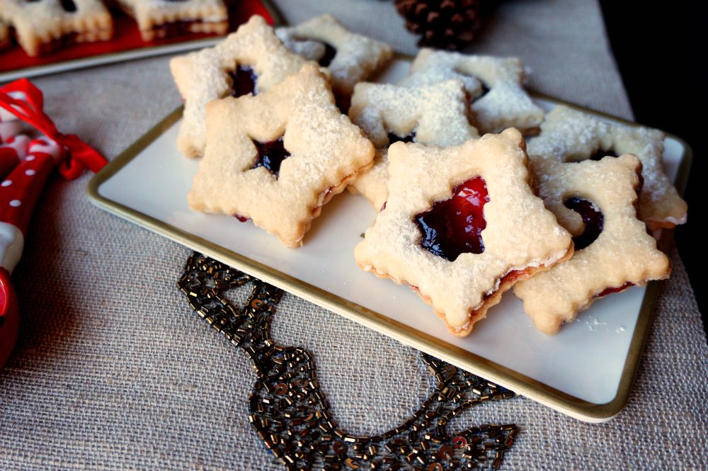berry linzer cookies | The Baking Fairy