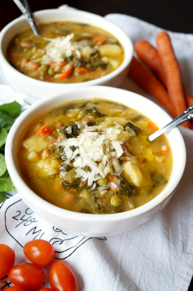 minestrone soup - The Baking Fairy