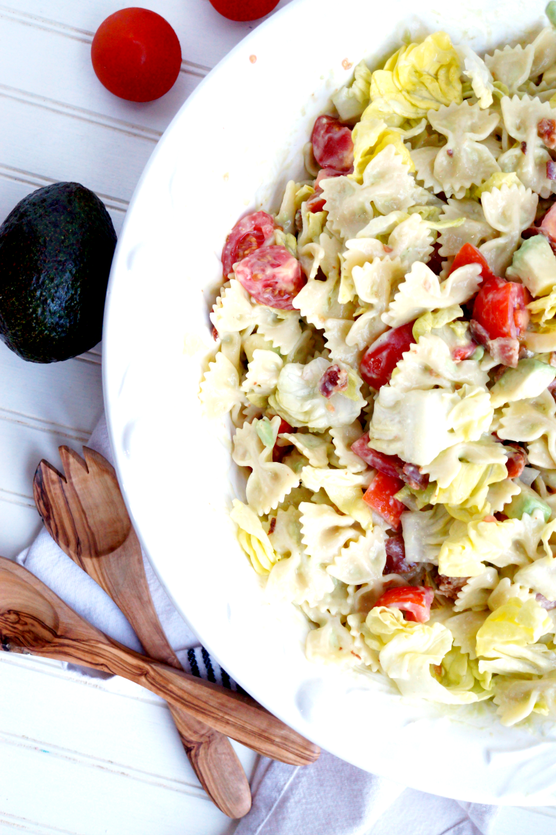 BLT pasta salad with avocado dressing | The Baking Fairy