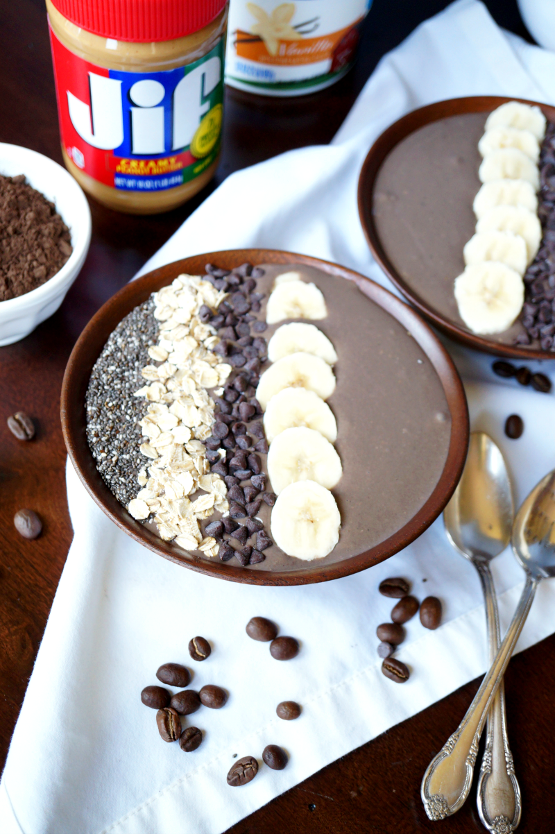 peanut butter mocha smoothie bowl | The Baking Fairy