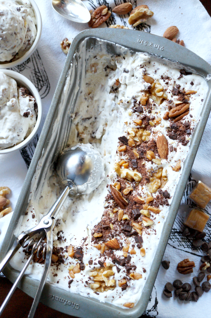 Caramel crunch ice-cream balls