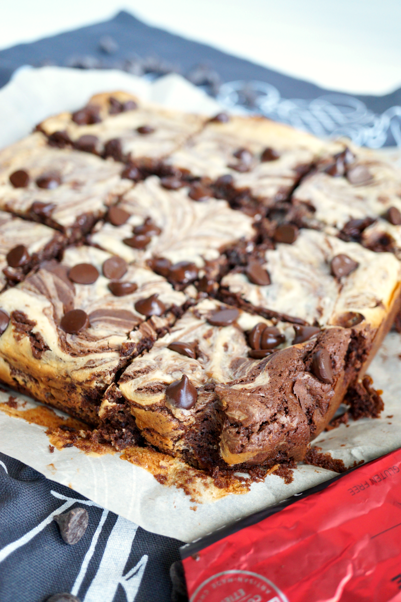 marbled cheesecake brownies | The Baking Fairy