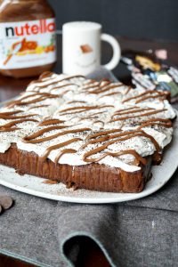 layered Nutella cheesecake bars | The Baking Fairy