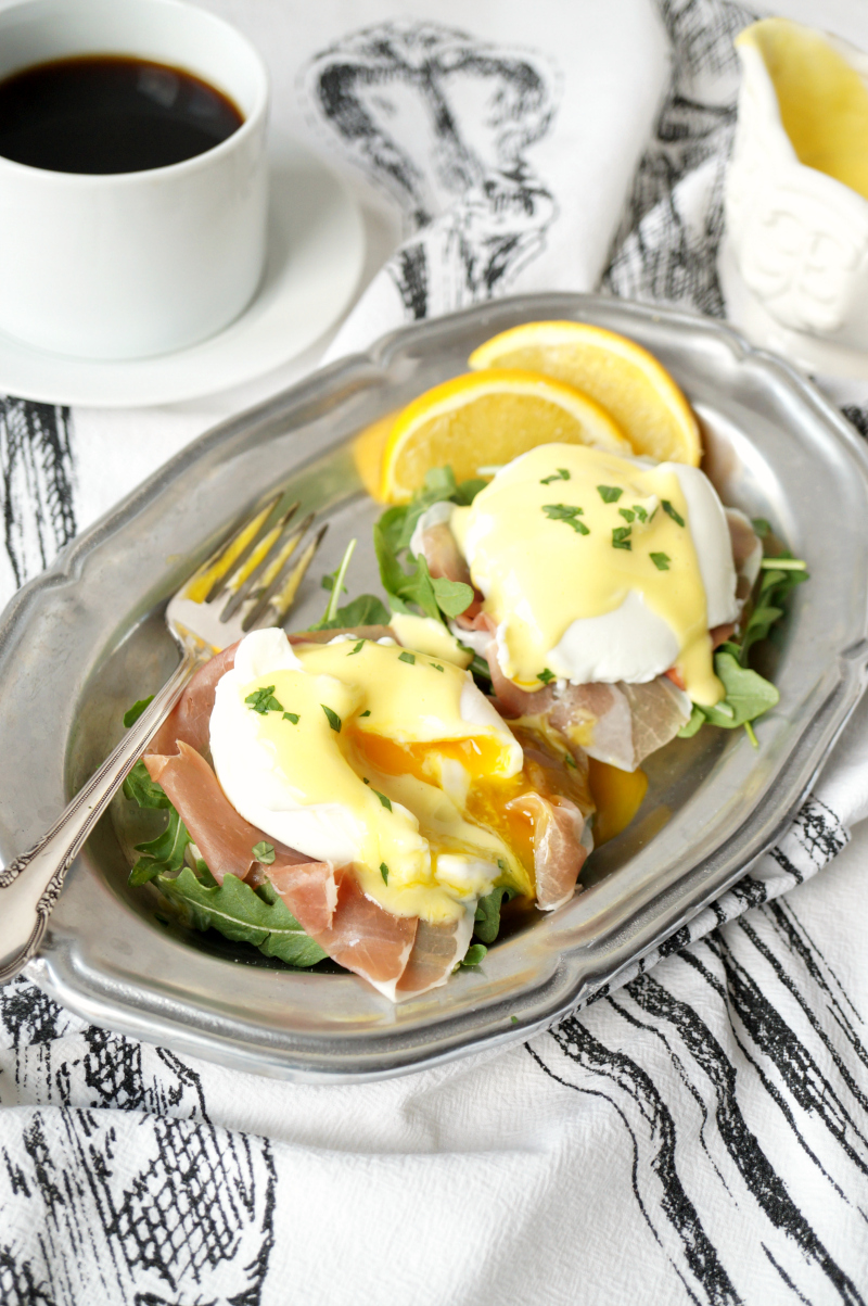 prosciutto arugula eggs benedict | The Baking Fairy