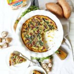 spinach, mushroom, and bacon sweet potato crust quiche | The Baking Fairy