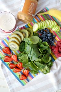 rainbow green smoothie bowl | The Baking Fairy