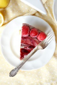 vegan lemon raspberry cheesecake pie | The Baking Fairy