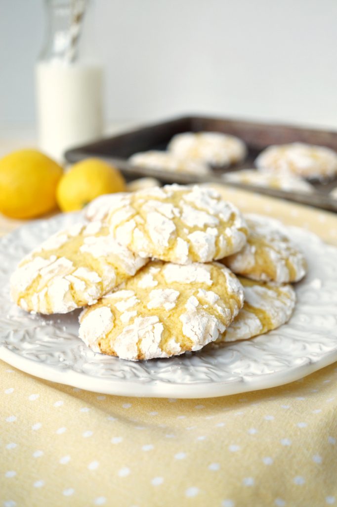 lemon cake mix crinkle cookies | The Baking Fairy