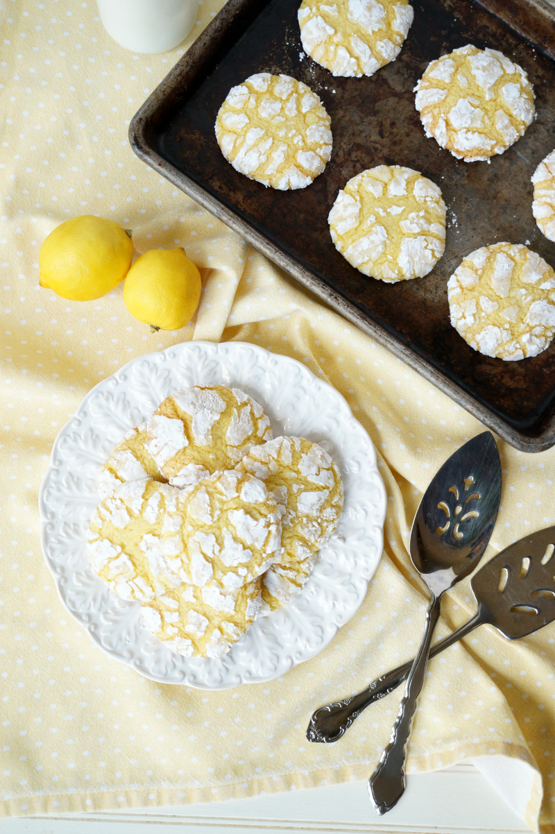 lemon cake mix crinkle cookies | The Baking Fairy