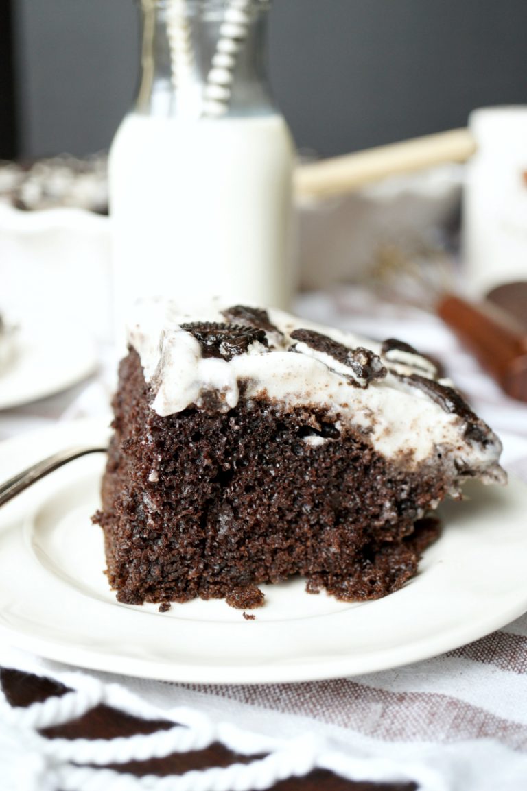 cookies and cream Oreo poke cake The Baking Fairy