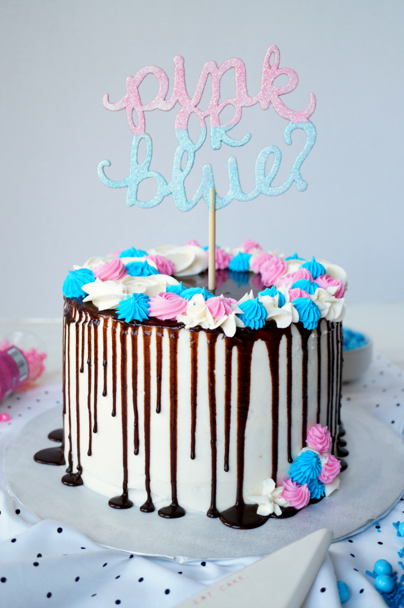 gender reveal piñata cake | The Baking Fairy