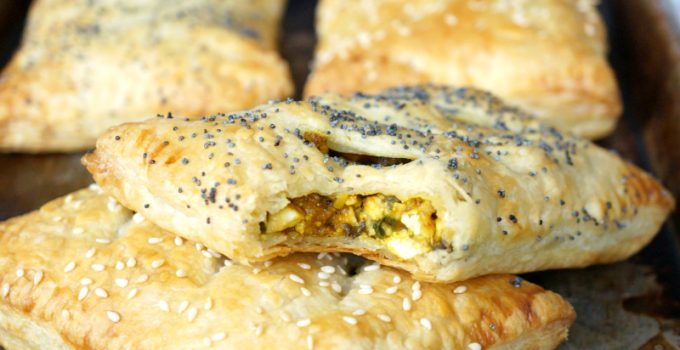 vegan tofu scramble breakfast pockets | The Baking Fairy