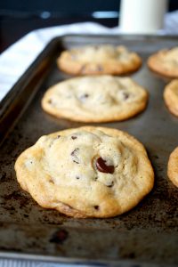 vegan oreo-stuffed chocolate chip cookies | The Baking Fairy