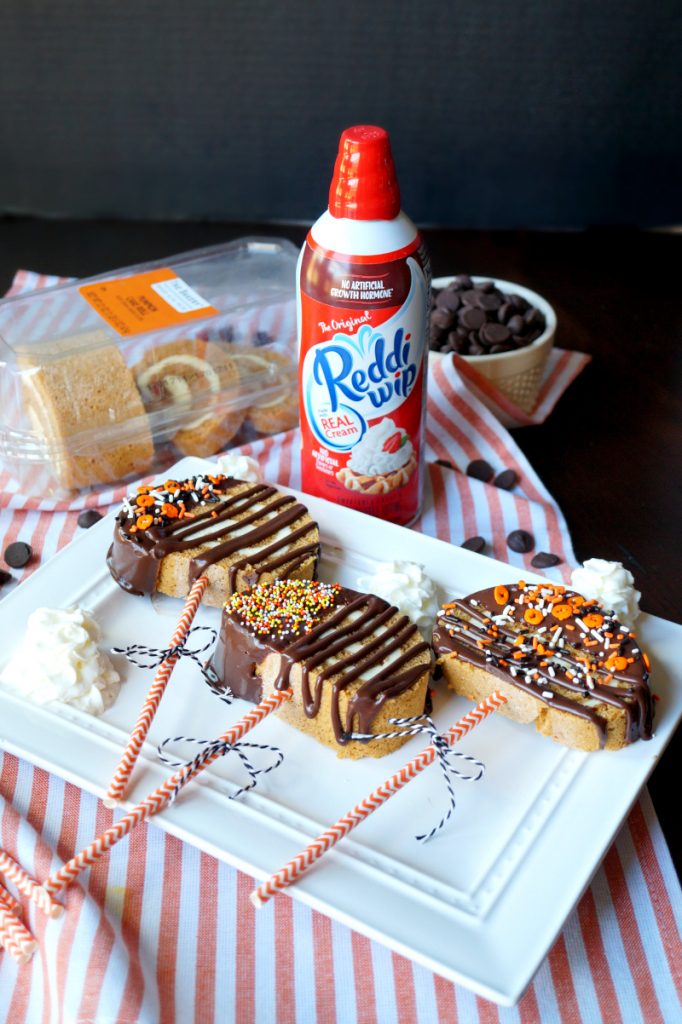 chocolate-covered pumpkin roll pops | The Baking Fairy #reddiforfall #ad