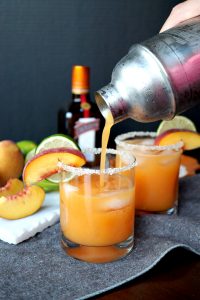 homemade peach lime margaritas | The Baking Fairy