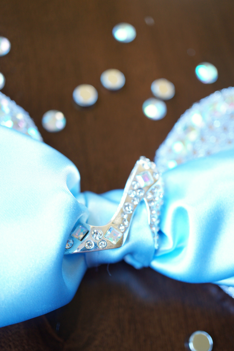 Disney princess-inspired Minnie Mouse Ears | The Baking Fairy