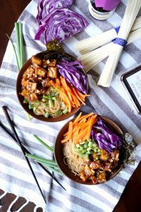 vegan ramen noodle soup with sticky peanut tofu | The Baking Fairy