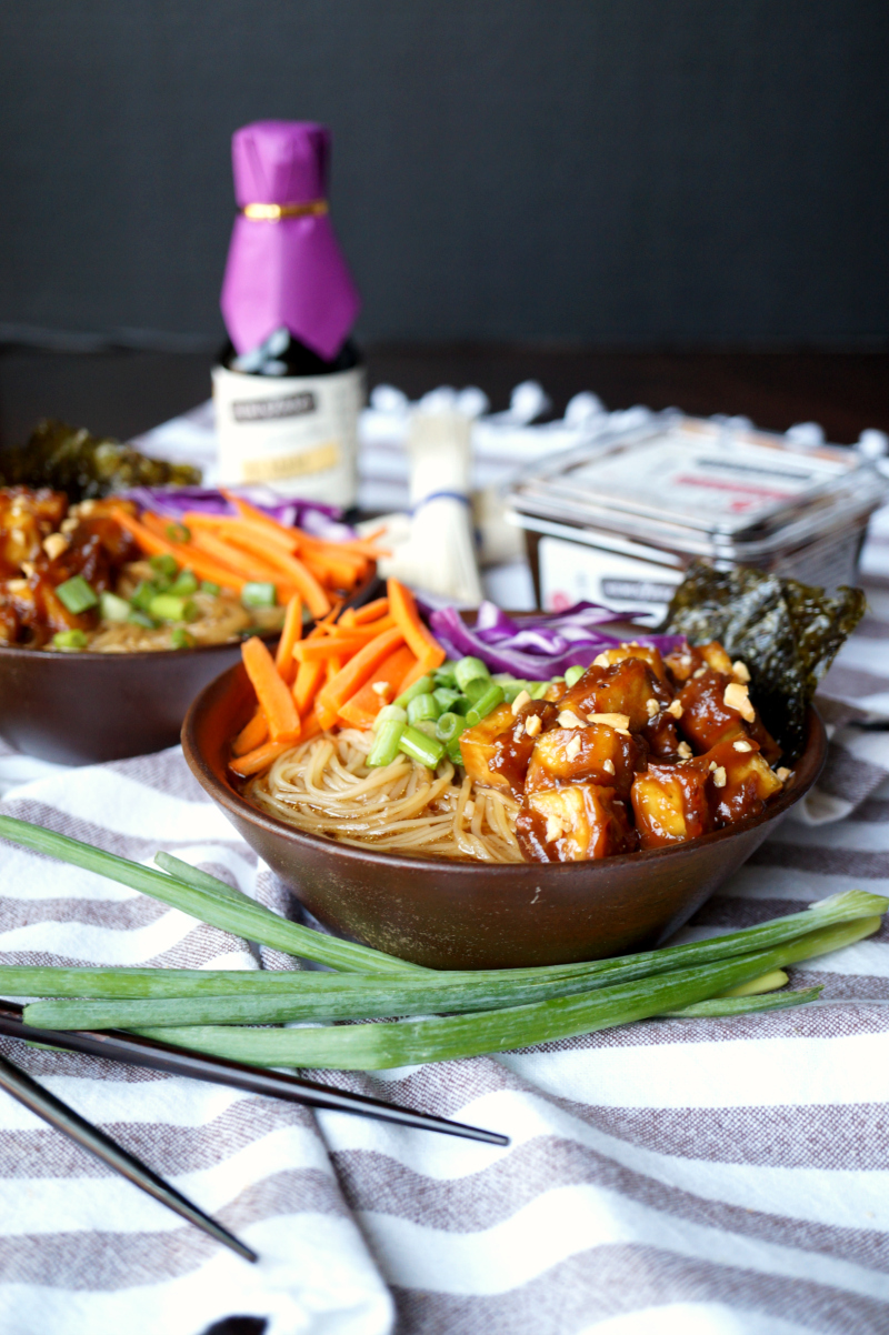 vegan ramen noodle soup with sticky peanut tofu | The Baking Fairy