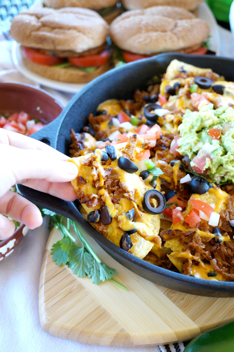 cheesy vegan pulled pork nachos | The Baking Fairy #TailgateWithATwist #SeasonalSolutions #ad