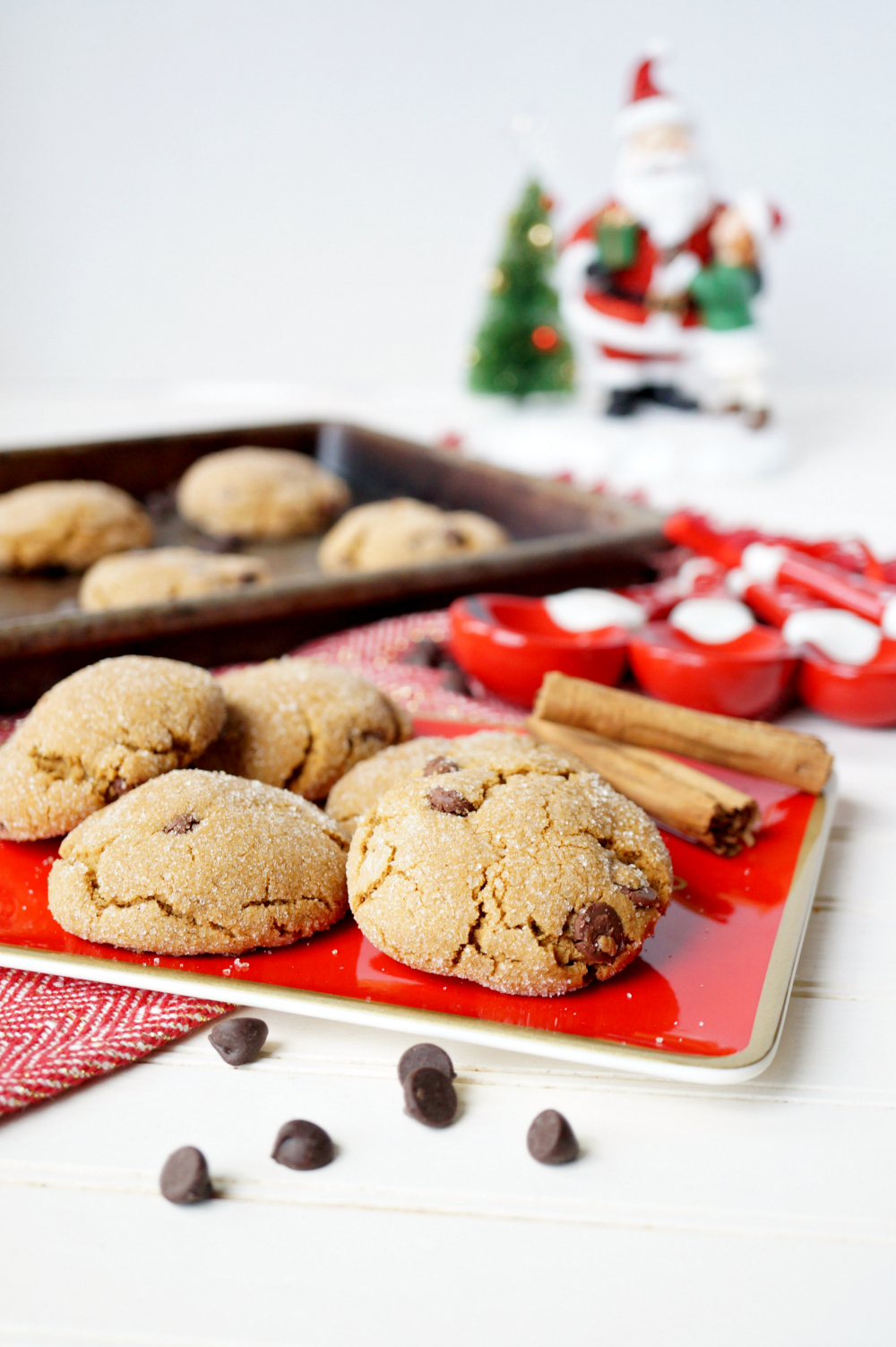 vegan chocolate chip molasses crinkles cookies | The Baking Fairy