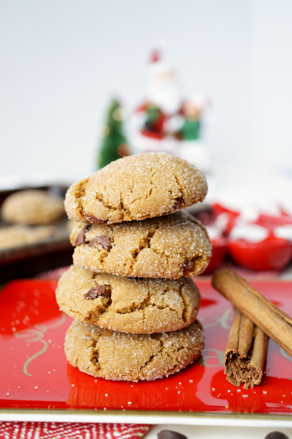 vegan chocolate chip molasses crinkles cookies | The Baking Fairy