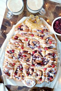 vegan pull-apart cranberry eggnog rolls | The Baking Fairy