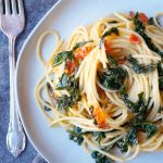 super simple tomato kale spaghetti | The Baking Fairy