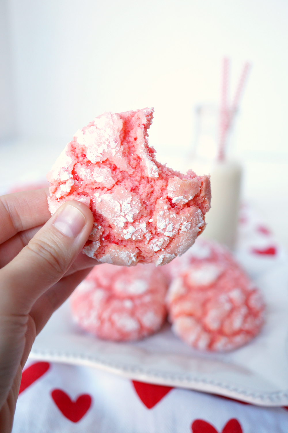 strawberry cake mix crinkle cookies | The Baking Fairy