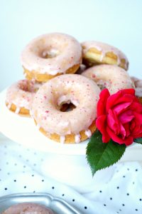 baked vanilla donuts with strawberry glaze {vegan/soy-free} | The Baking Fairy