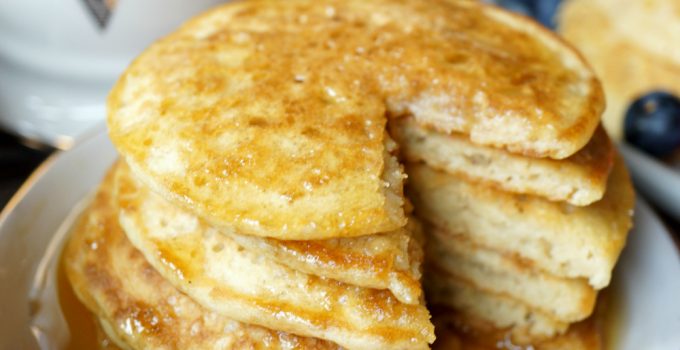 fluffy vegan buttermilk pancakes | The Baking Fairy