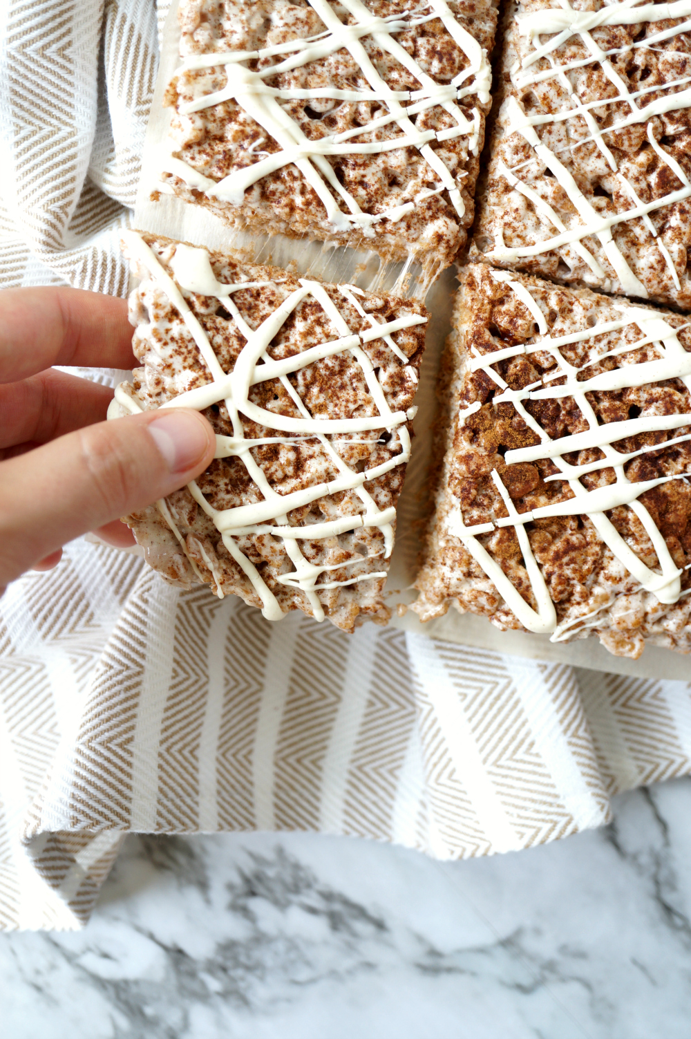 cinnamon roll rice krispie treats | The Baking Fairy