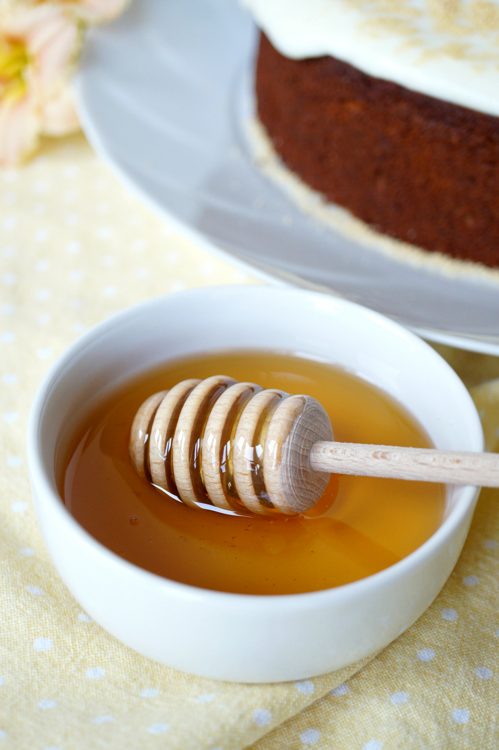 honey chamomile cake with ricotta frosting | The Baking Fairy