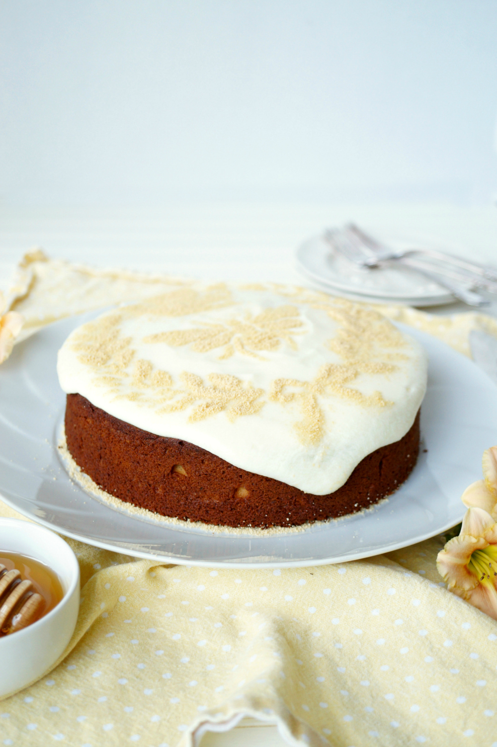 honey chamomile cake with ricotta frosting | The Baking Fairy