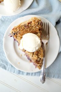 blueberry peach pie with pecan streusel | The Baking Fairy #FarmersMarketWeek