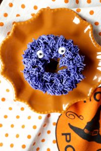 fuzzy monster donuts {pumpkin chocolate chip} | The Baking Fairy #HalloweenTreatsWeek