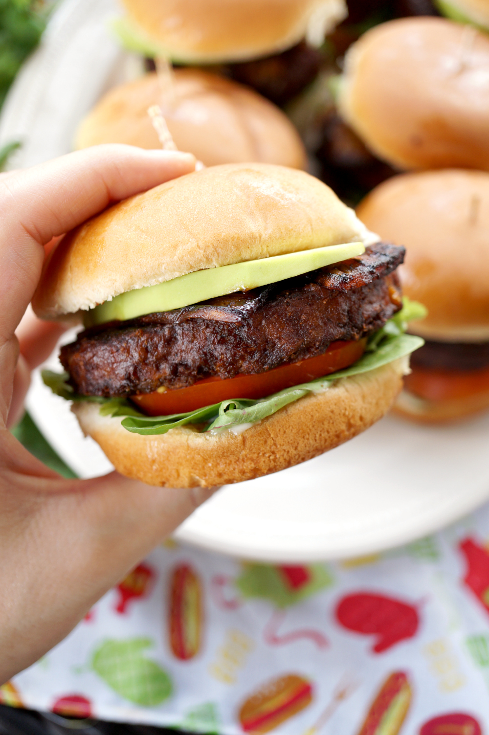 vegan burger sliders with avocado and eggplant bacon | The Baking Fairy #MorningStarFarms #MakeRoomOnYourGrill #ad