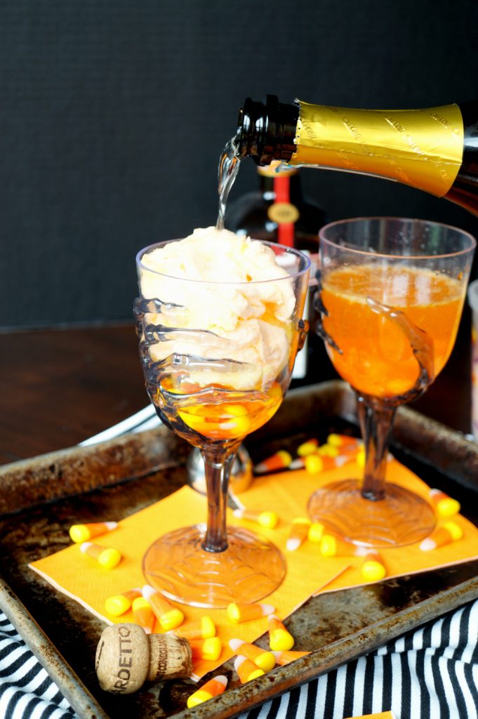 vanishing candy corn cocktails #HalloweenTreatsWeek | The Baking Fairy