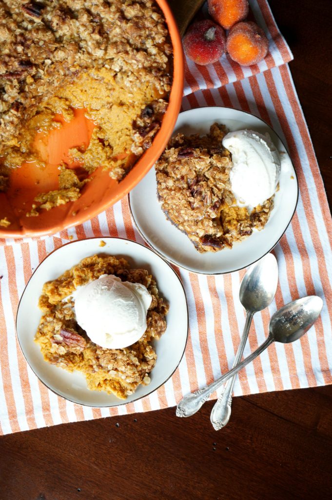 easy pumpkin cobbler with brown butter streusel | The Baking Fairy