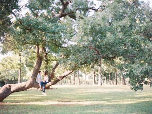 tips for taking your best engagement photos | The Baking Fairy