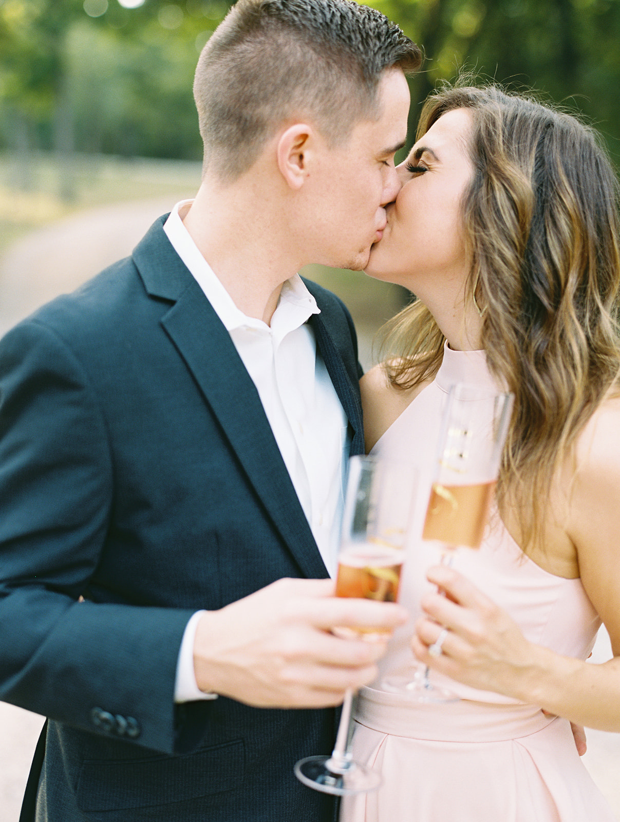 tips for taking your best engagement photos | The Baking Fairy