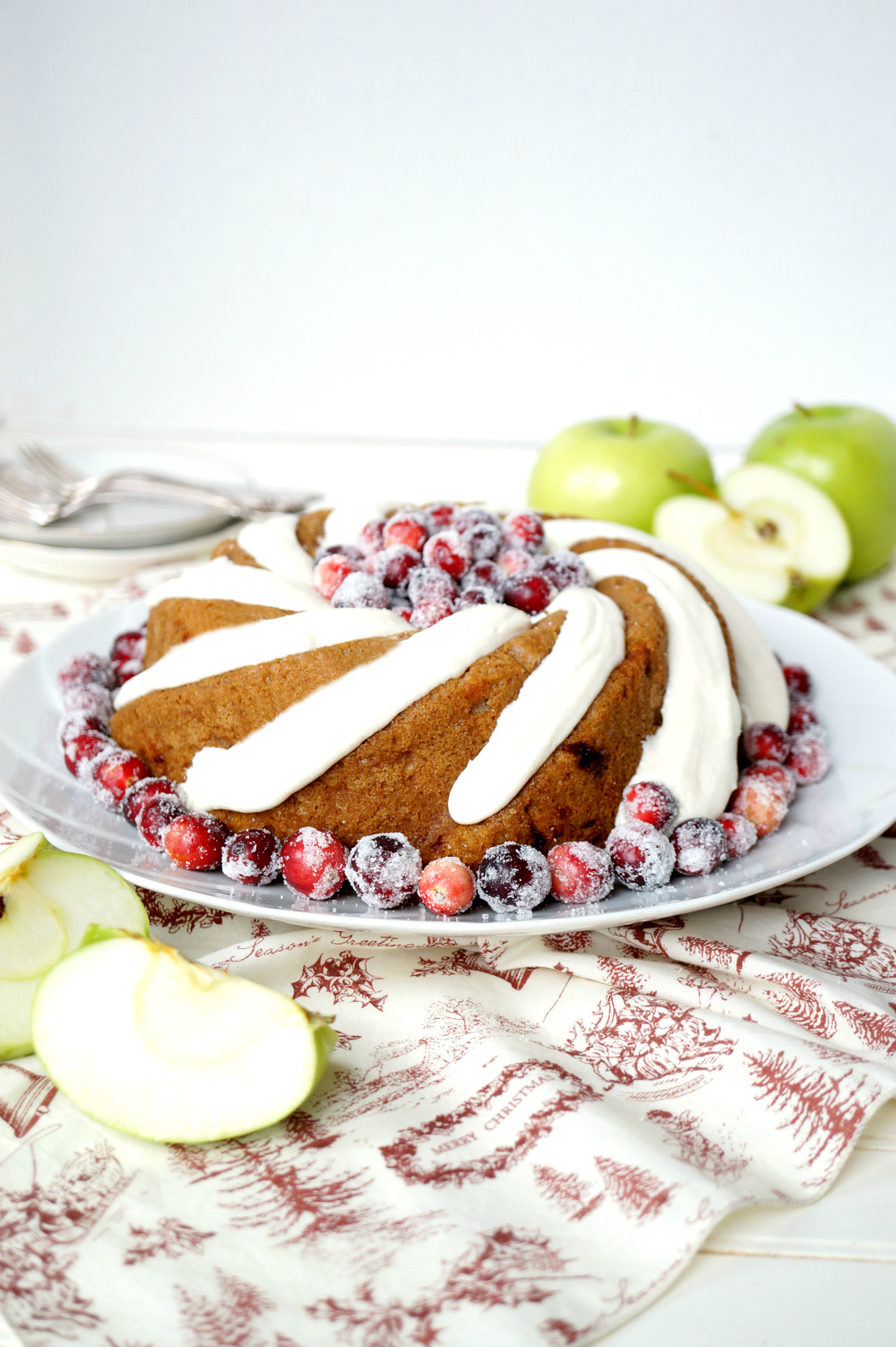 vegan cranberry apple bundt cake with cream cheese frosting | The Baking Fairy